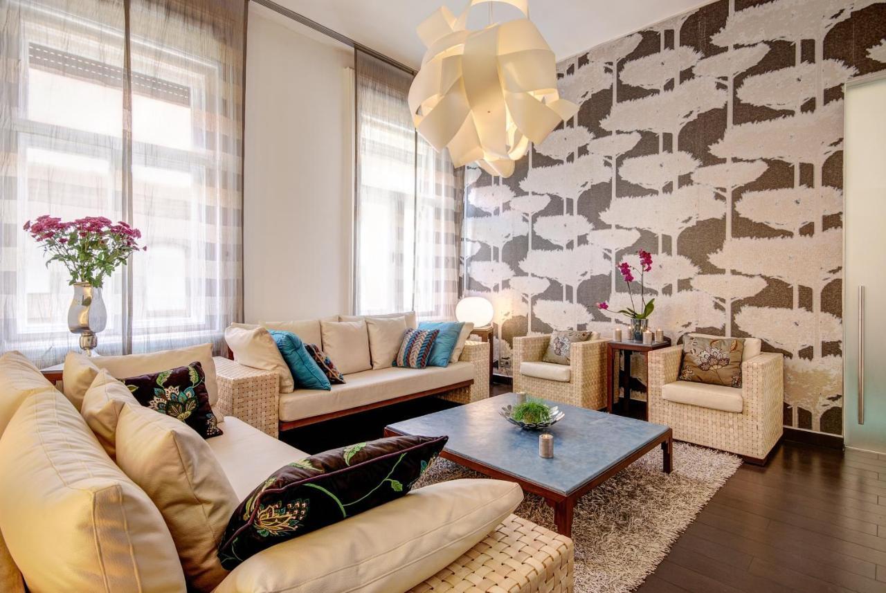 Luxury Paulay Street Apartament