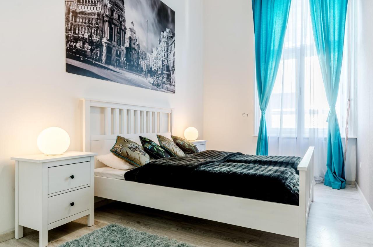 Apartament Luxury Paulay Street *